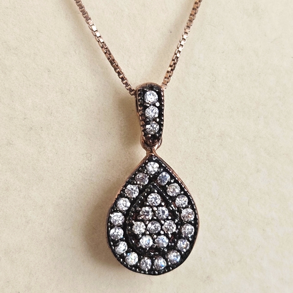 Rose Gold Sterling Silver Crystal Pendant & Rose Gold Plated 925 Box Chain 18"